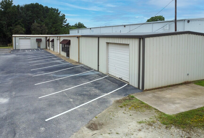 More Photos Of 13306 State Highway 110 S, Tyler Warehouse For Sale