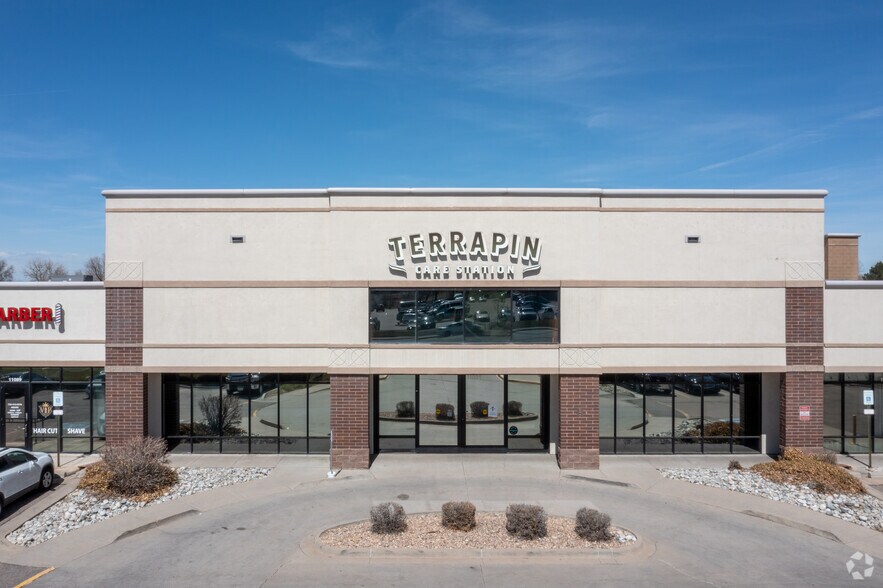More Photos Of 11083-11093 E Mississippi Ave, Aurora Storefront For Lease