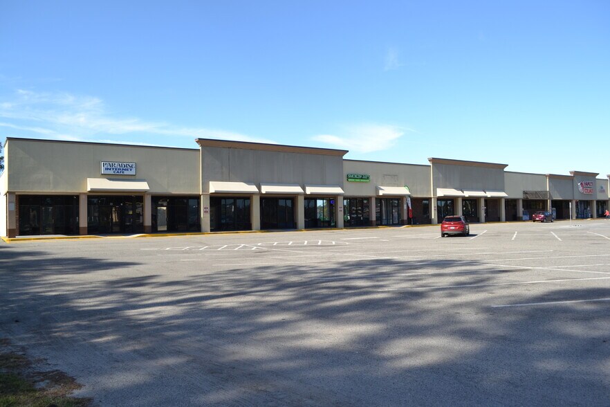 More Photos Of Us 17 @ U.S. 17 & SR. 100, East Palatka Unknown For Lease