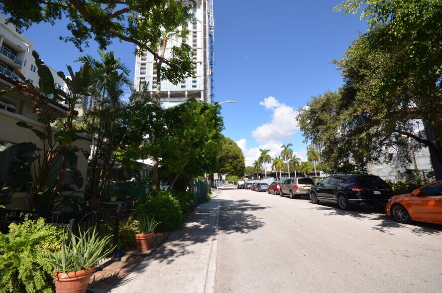 More Photos Of 334 NE 26th Ter, Miami Specialty For Sale