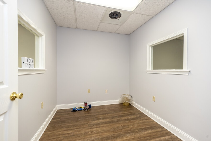 More Photos Of 600 E Main St, Lansdale Office Residential For Sale