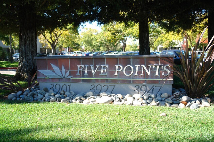 More Photos Of 3947 Lennane Dr, Sacramento Office For Lease