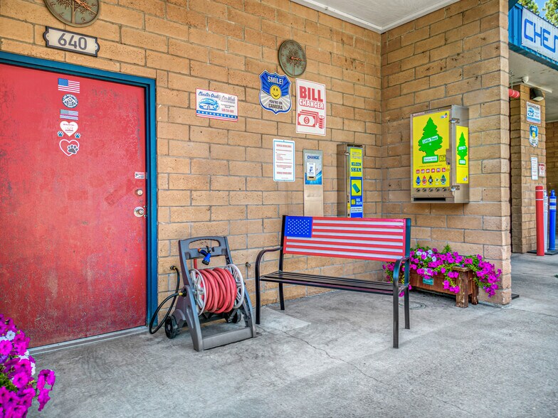 More Photos Of 640 Main Street, Chester Carwash For Sale
