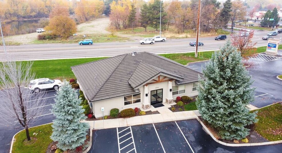More Photos Of 7735 W Riverside Dr, Garden City Office For Lease