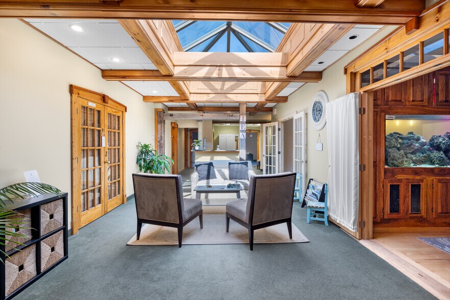 More Photos Of 132 Main St, Southington Bank For Sale