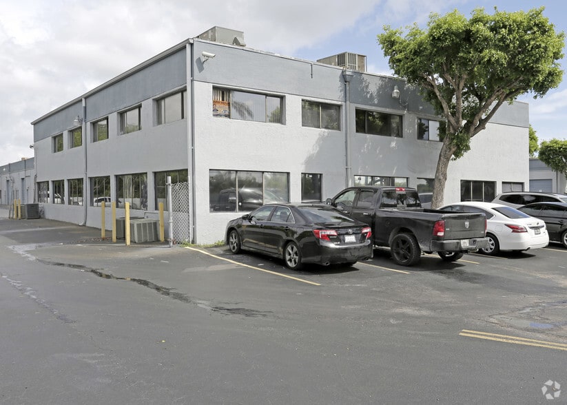 More Photos Of 10705 SW 216th St, Miami Warehouse For Lease