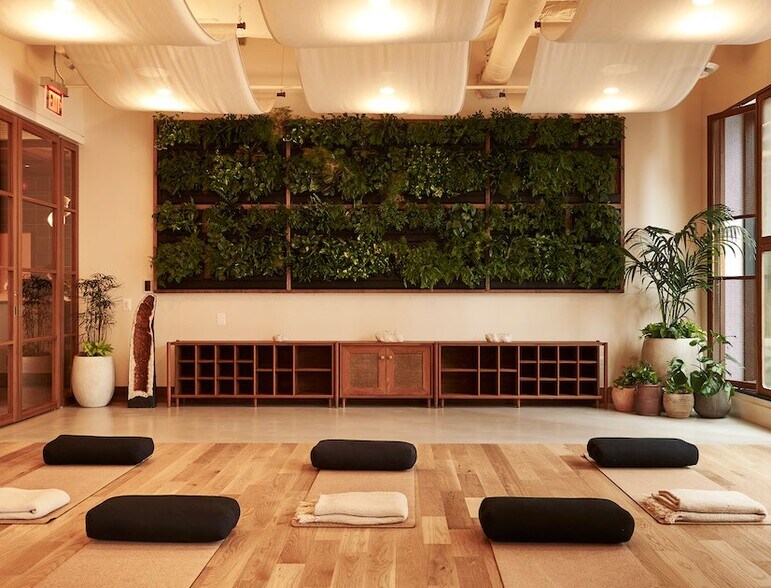 More Photos Of 1201 K St NW, Washington Hotel For Lease