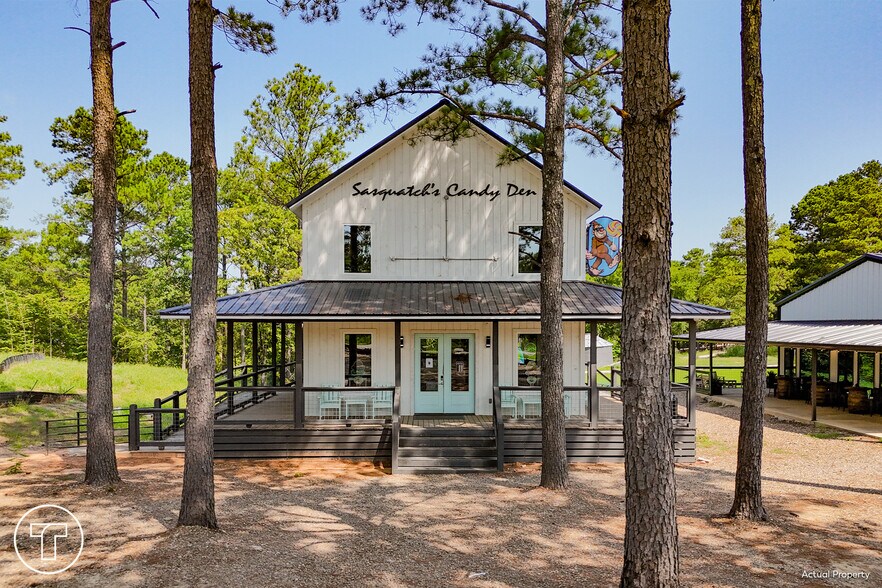 More Photos Of 91 Sugarberry Trl, Broken Bow Storefront For Sale