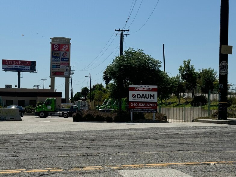 More Photos Of 2201 S Santa Fe Ave, Compton Land For Lease