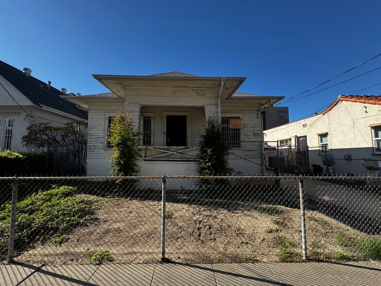 More Photos Of 1025 Kenmore Avenue Ave, Los Angeles Land For Sale