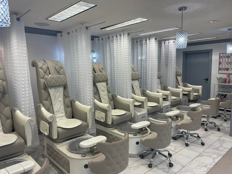 More Photos Of 1440 E Shelby Dr, Memphis Medical For Lease
