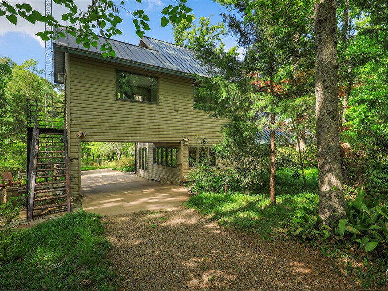 More Photos Of 2769 RS County Road 3160, Emory Lodge Meeting Hall For Sale