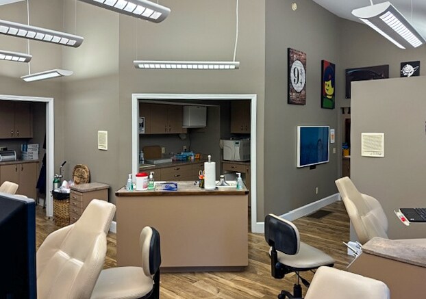 More Photos Of 883 Landry Ave, North Attleboro Medical For Sale