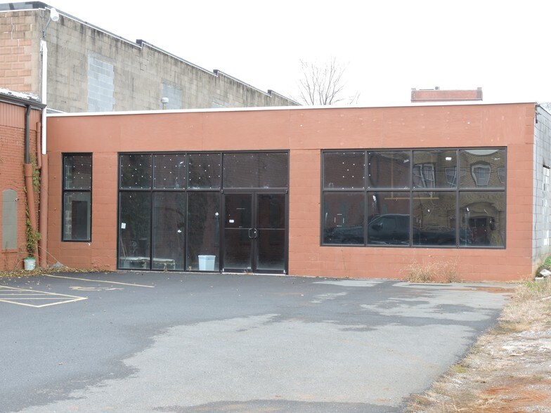 More Photos Of 301 Winchester Ave, Martinsburg Light Manufacturing For Sale