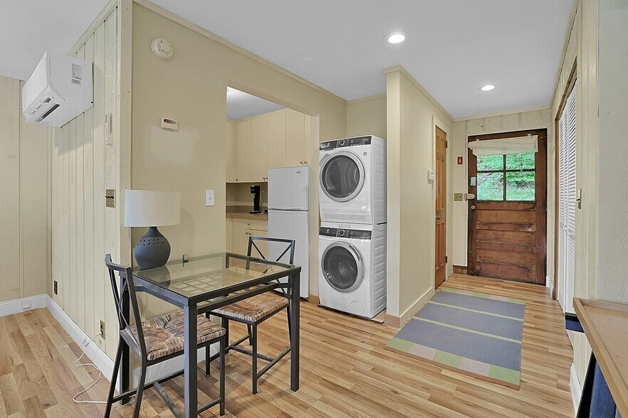 More Photos Of 20 Nazareth Way, Philipstown Specialty For Sale
