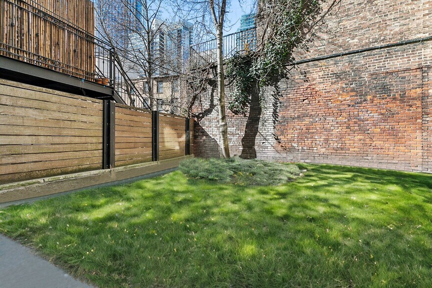 More Photos Of 10 Fort Greene Pl, Brooklyn Apartments For Sale