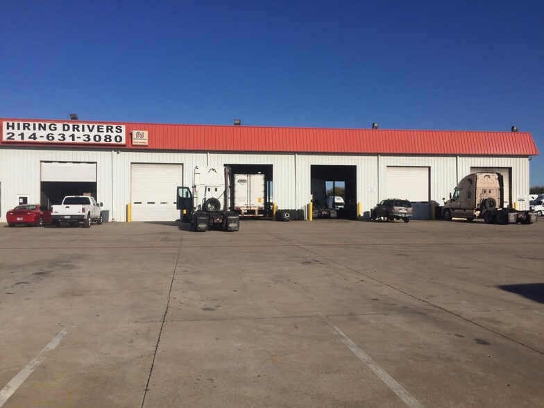 More Photos Of 9773-9777 Harry Hines Blvd, Dallas Truck Terminal For Lease