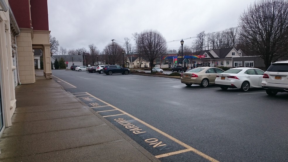 More Photos Of 900 NY 376, Wappingers Falls Freestanding For Lease