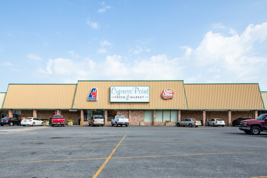 More Photos Of 500 US 90, Patterson Supermarket For Lease