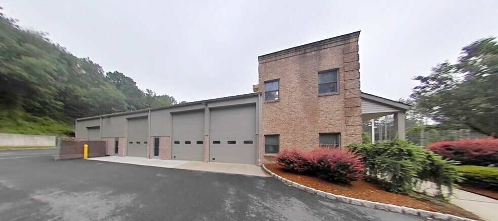 More Photos Of 111 Howard Blvd, Ledgewood Light Distribution For Sale