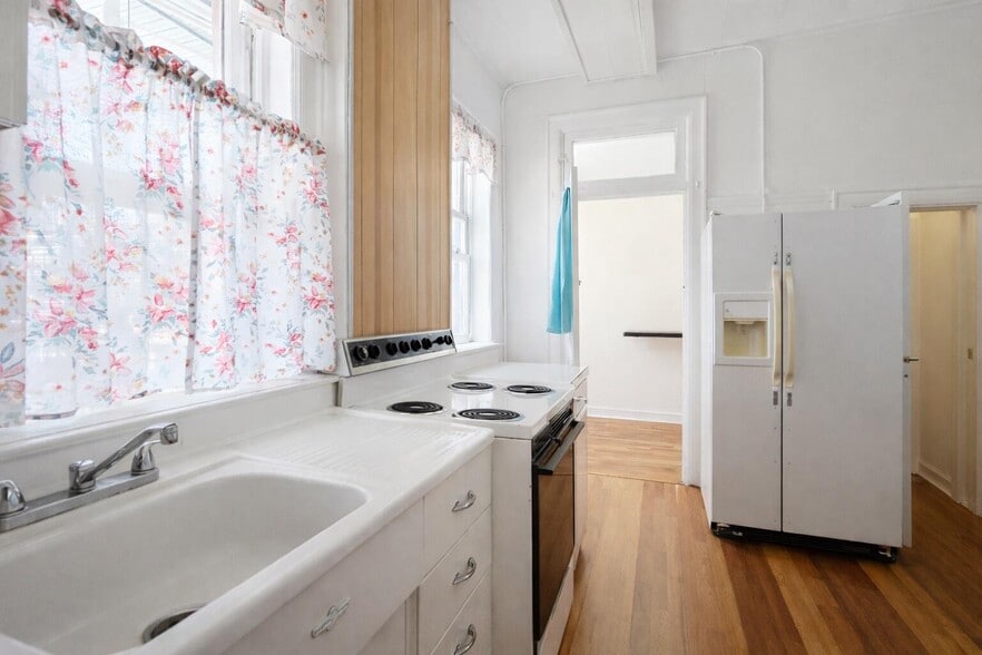 More Photos Of 820 Macon Ave, Canon City Apartments For Sale