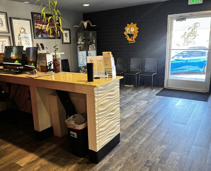 More Photos Of 1480 Ammons St, Lakewood Office For Sale