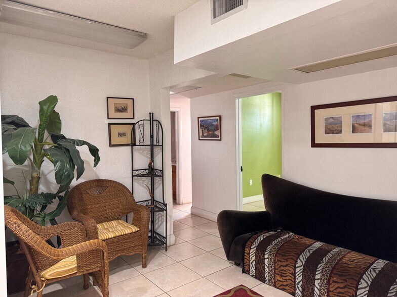 More Photos Of 1880 NE 163rd St, North Miami Beach Medical For Sale