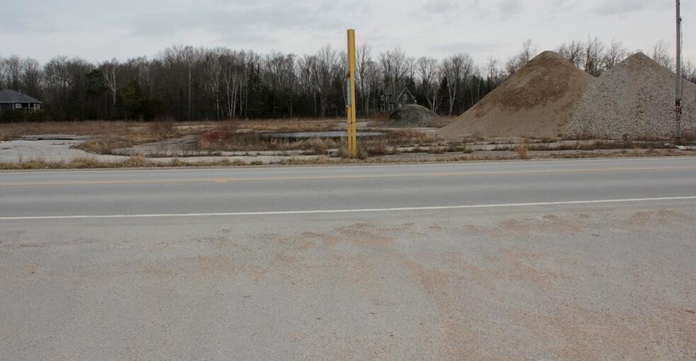 More Photos Of 701 Main St, Sauble Beach Land For Sale