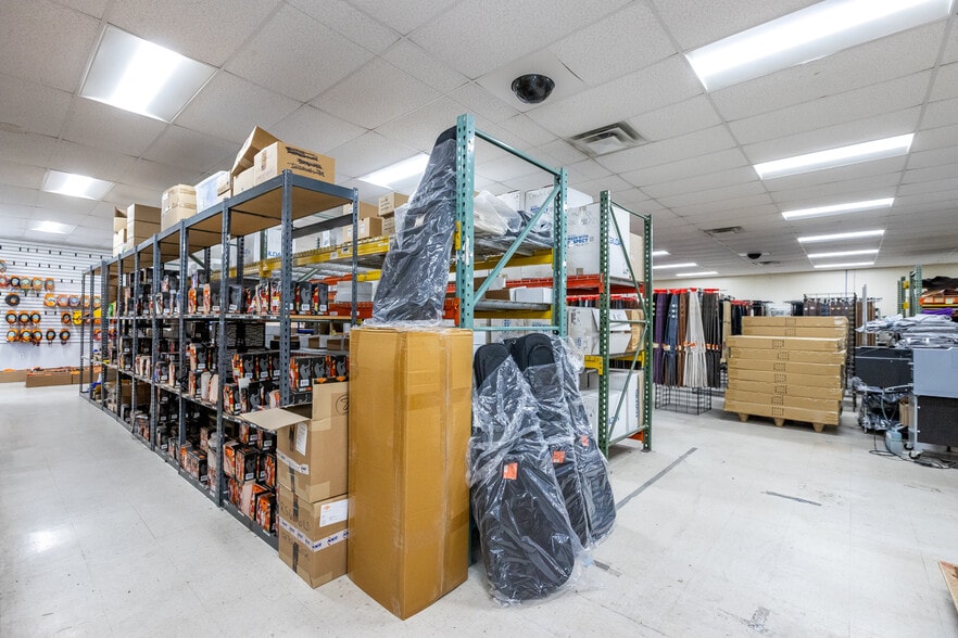 More Photos Of 3893 W State Road 47, Sheridan Light Manufacturing For Sale