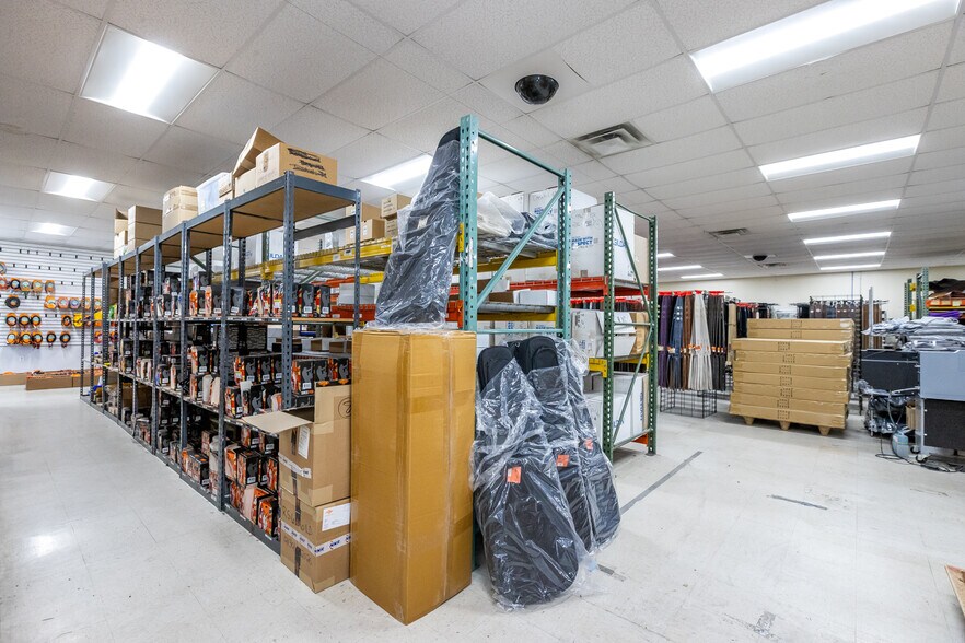 More Photos Of 3893 W State Road 47, Sheridan Light Manufacturing For Sale