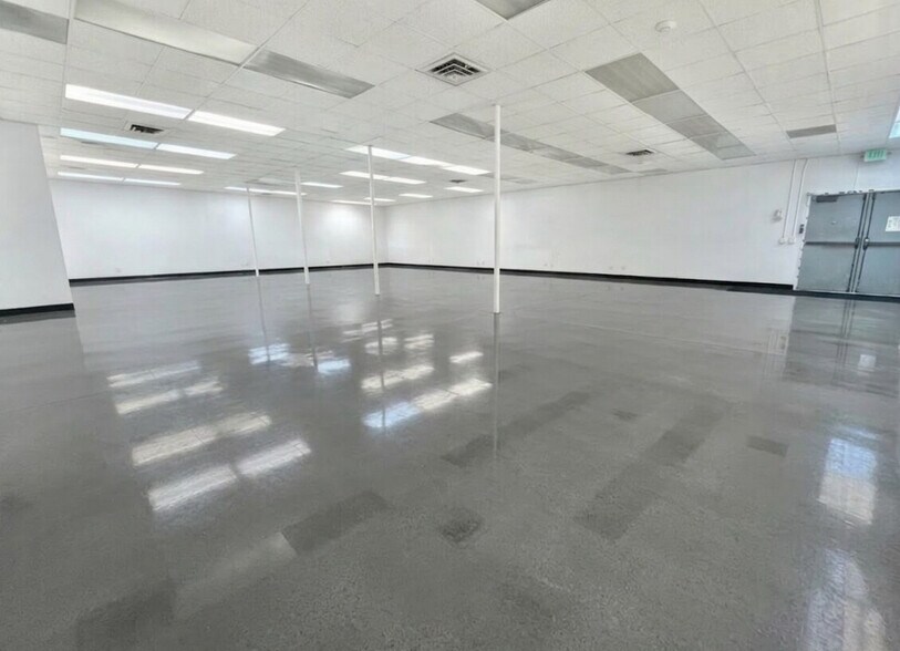 Primary Photo Of 795 San Antonio Rd, Palo Alto Flex For Lease
