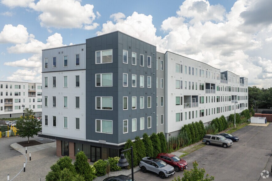 More Photos Of 39 Trotter Rd, Weymouth Apartments For Lease