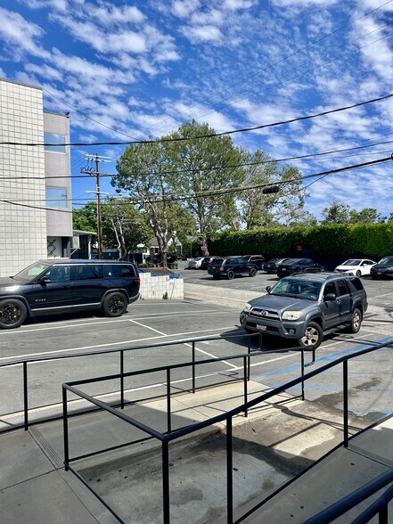 More Photos Of 8158 Beverly Blvd, Los Angeles Medical For Sale