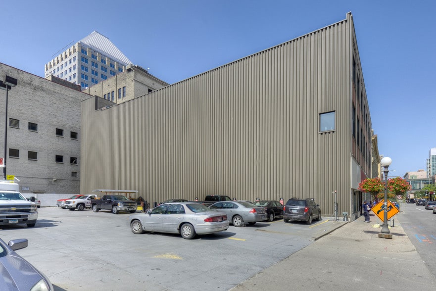 More Photos Of 419-425 Wabasha St N, Saint Paul Loft Creative Space For Sale