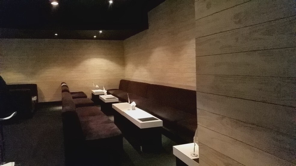 More Photos Of 24200-24228 Crenshaw Blvd, Torrance Restaurant For Lease