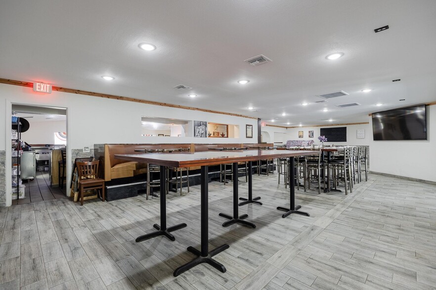 More Photos Of 93 S Hall St, LaBelle Restaurant For Sale