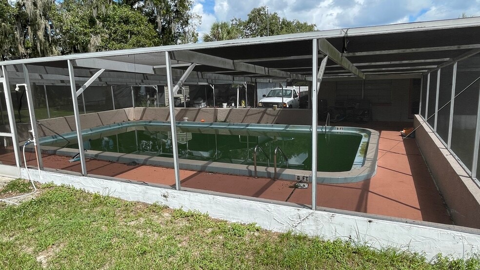 More Photos Of 6808 Lake Griffin Rd, Lady Lake Hotel For Sale