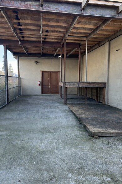 More Photos Of 5338-5340 15th Ave S, Seattle Office For Lease