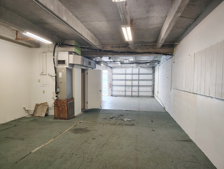 More Photos Of 2250-2296 N US Highway 1, Fort Pierce Flex For Lease