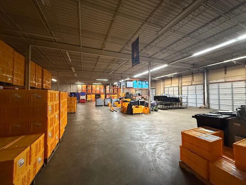 Primary Photo Of 3425 Browns Mill Rd SE, Atlanta Warehouse For Lease
