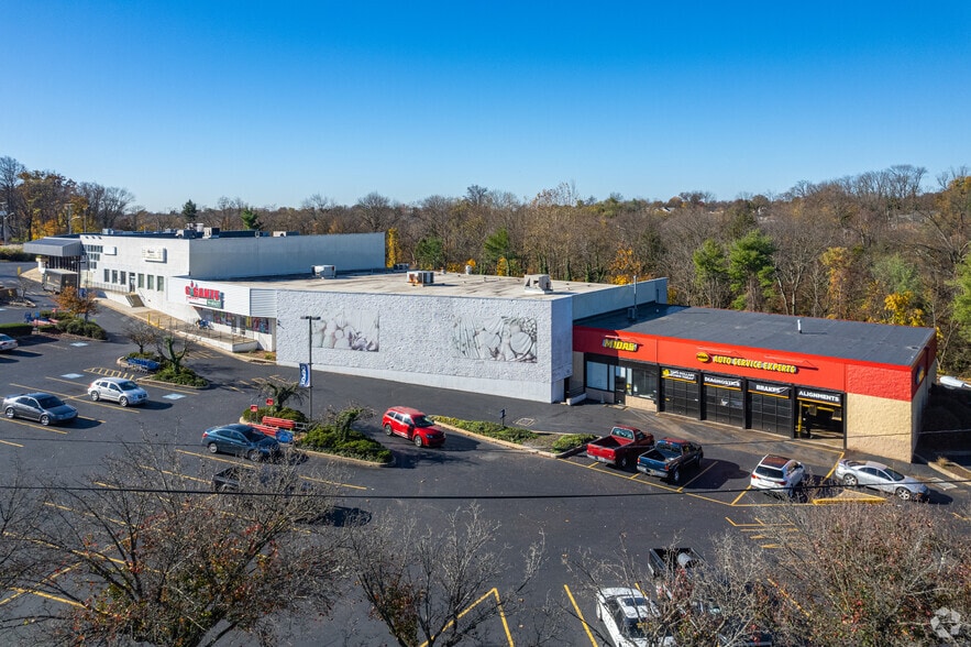 More Photos Of 3421 Kirkwood Hwy, Wilmington General Retail For Lease