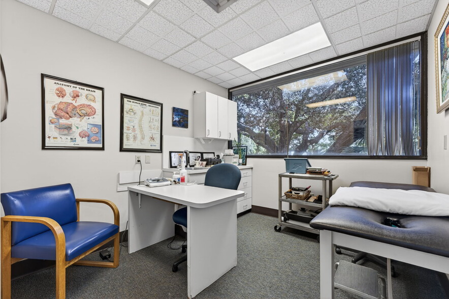 More Photos Of 1500 NW 10th Ave, Boca Raton Medical For Sale