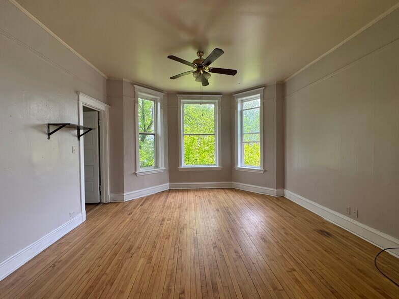 More Photos Of 2744 S Millard Ave, Chicago Apartments For Sale