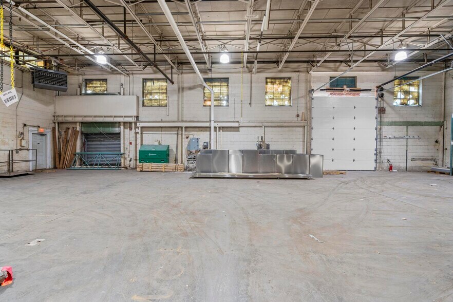 More Photos Of 80 Wampus Ln, Milford Warehouse For Lease