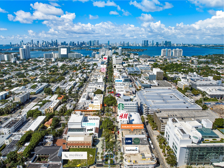 More Photos Of 525-533 Lincoln Rd, Miami Beach, Miami Beach Storefront For Lease