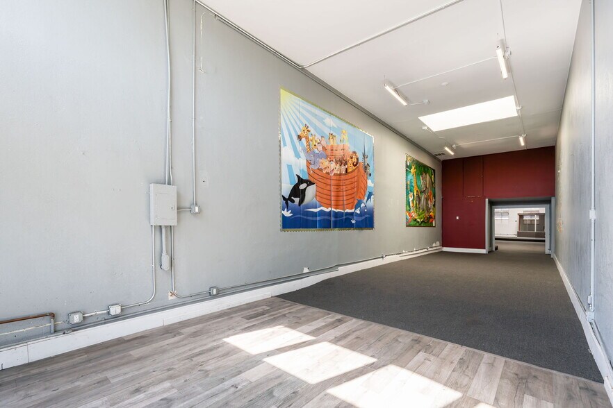 More Photos Of 4820 International Blvd, Oakland General Retail For Sale