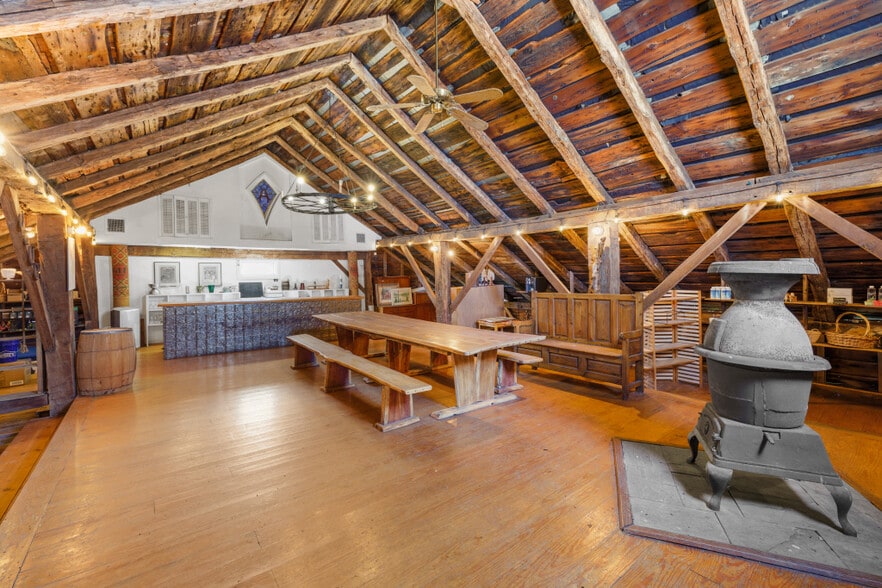 More Photos Of 52 Allhusen Rd, New Paltz Winery Vineyard For Sale