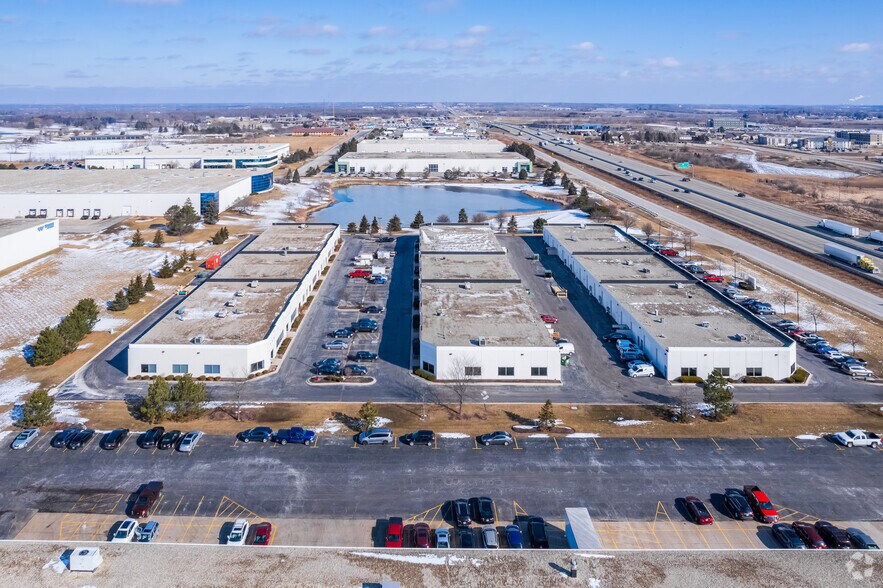 More Photos Of 1500 S Sylvania Ave, Sturtevant Light Distribution For Sale