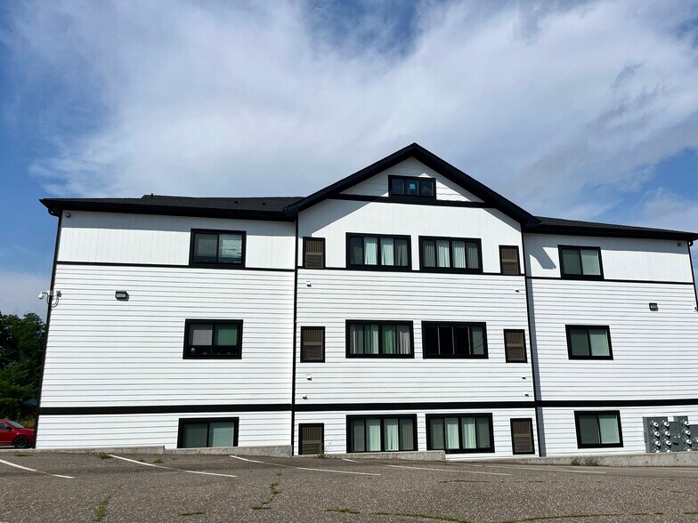 More Photos Of 1922 Wilson Ave, Saint Paul Apartments For Sale