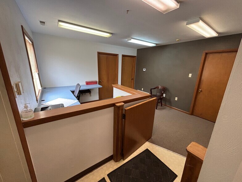 More Photos Of 1410 Frey Rd, Pittsburgh Warehouse For Sale